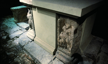 The altar at Bath with original sculptured corner blocks and the statue base with Memor's inscription